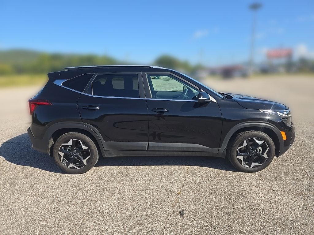 2025 Kia Seltos EX