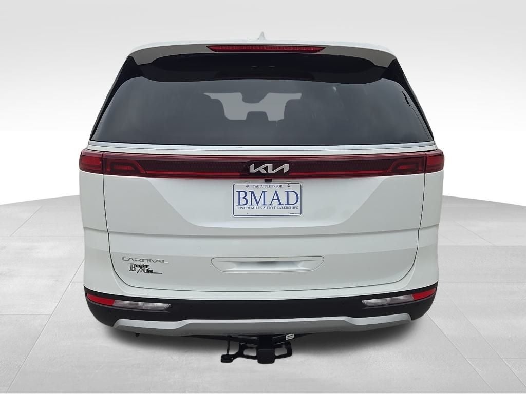 2024 Kia Carnival LX