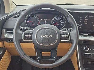 2024 Kia Carnival LX