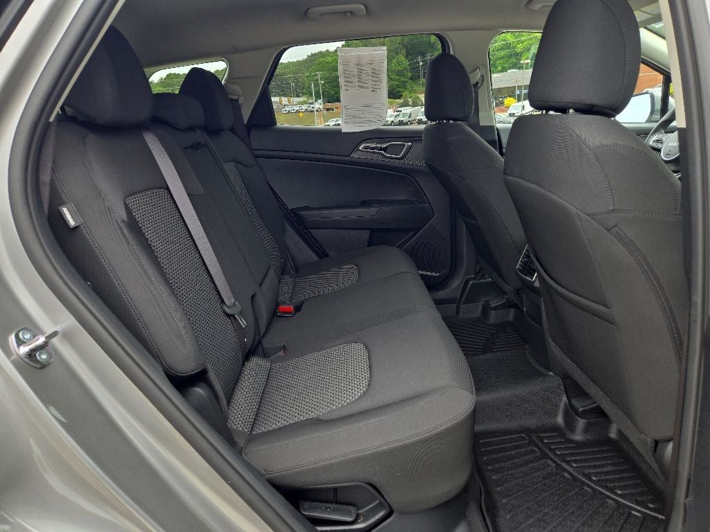 2025 Kia Sportage Hybrid LX