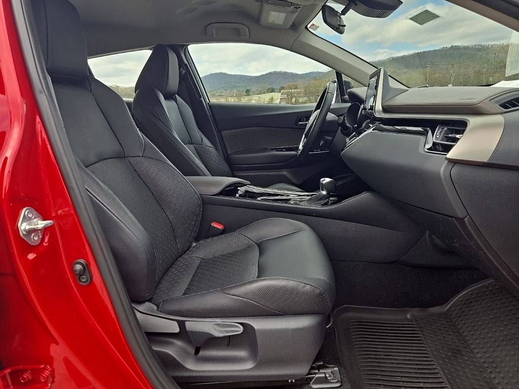 2022 Toyota C-HR Limited