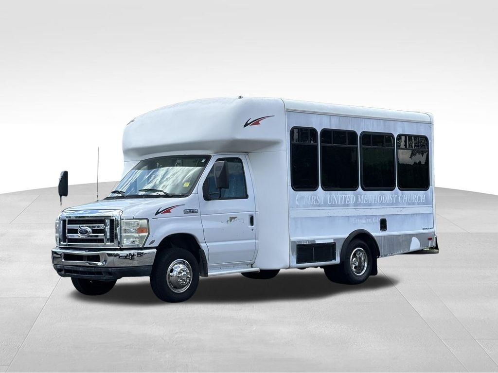 2008 Ford E-350SD Starcraft Bus