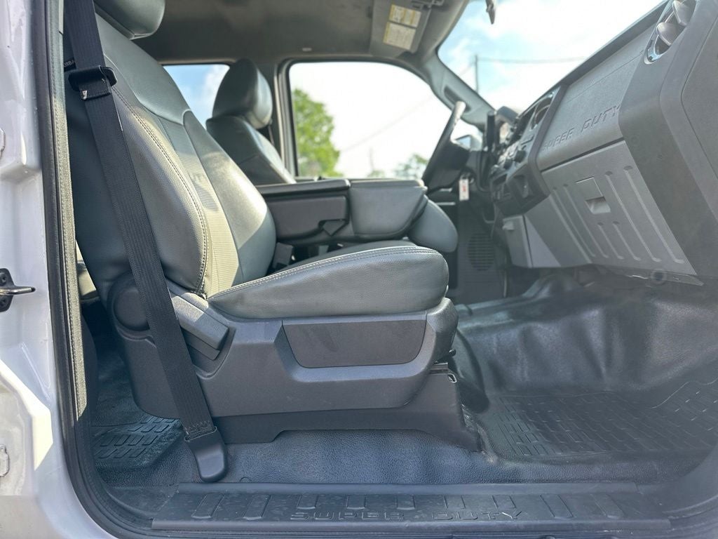 2013 Ford F-350SD XL