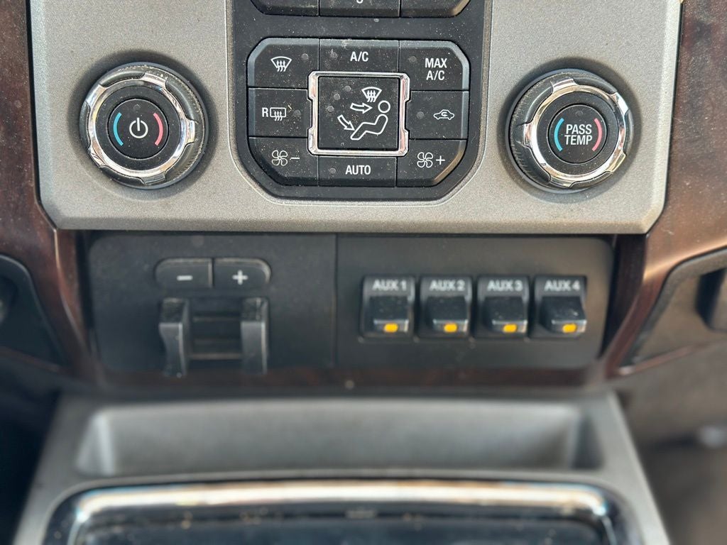 2016 Ford F-350SD Lariat