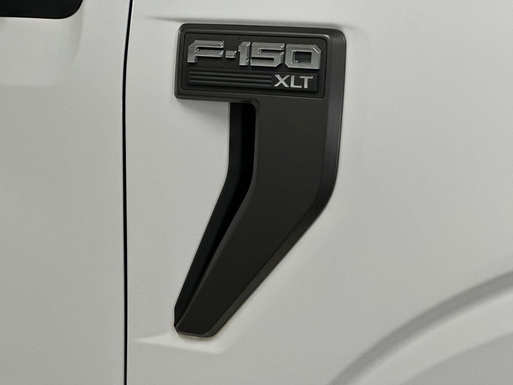 2021 Ford F-150 XLT w/ Sport Appearance Package