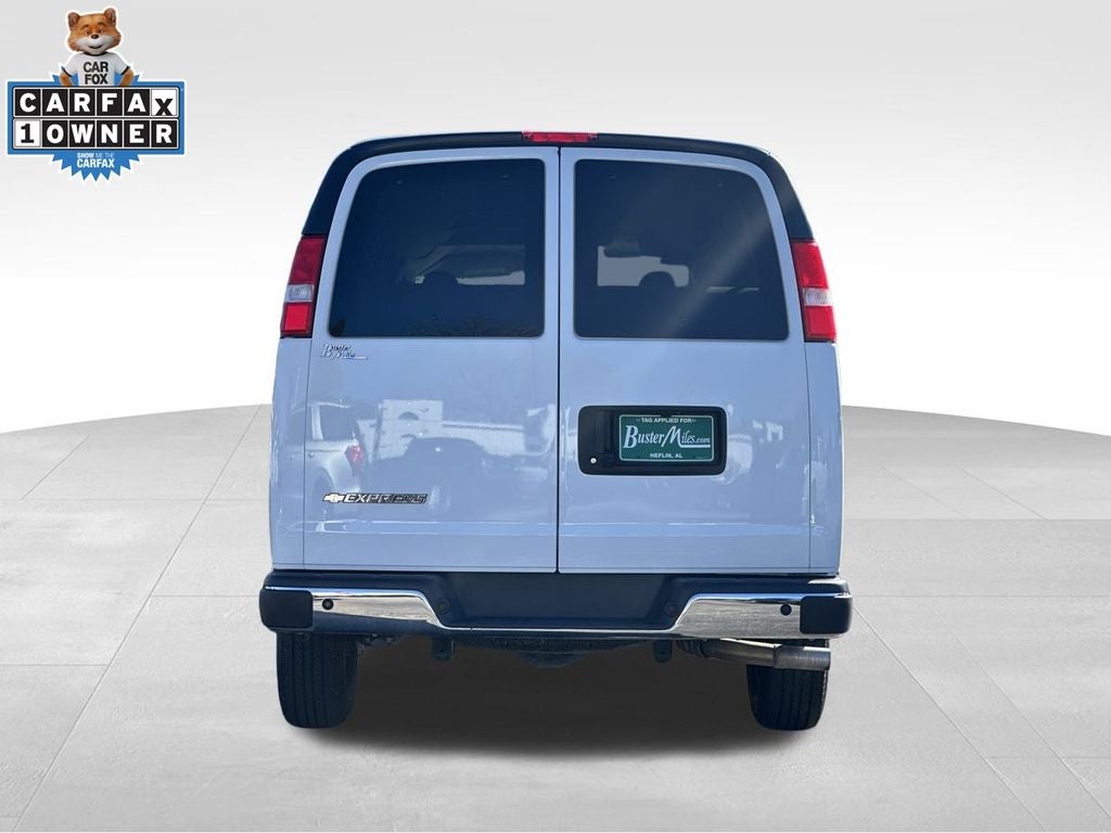 2024 Chevrolet Express 3500 LT Passenger