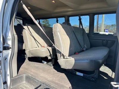 2024 Chevrolet Express 3500 LT Passenger