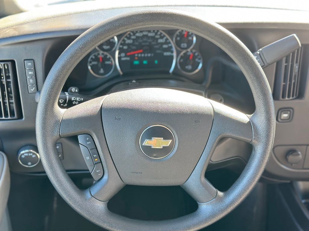 2024 Chevrolet Express 3500 LT Passenger