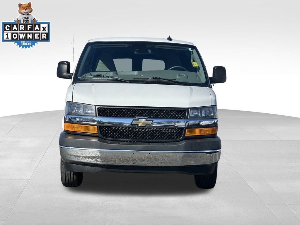 2024 Chevrolet Express 3500 LT Passenger