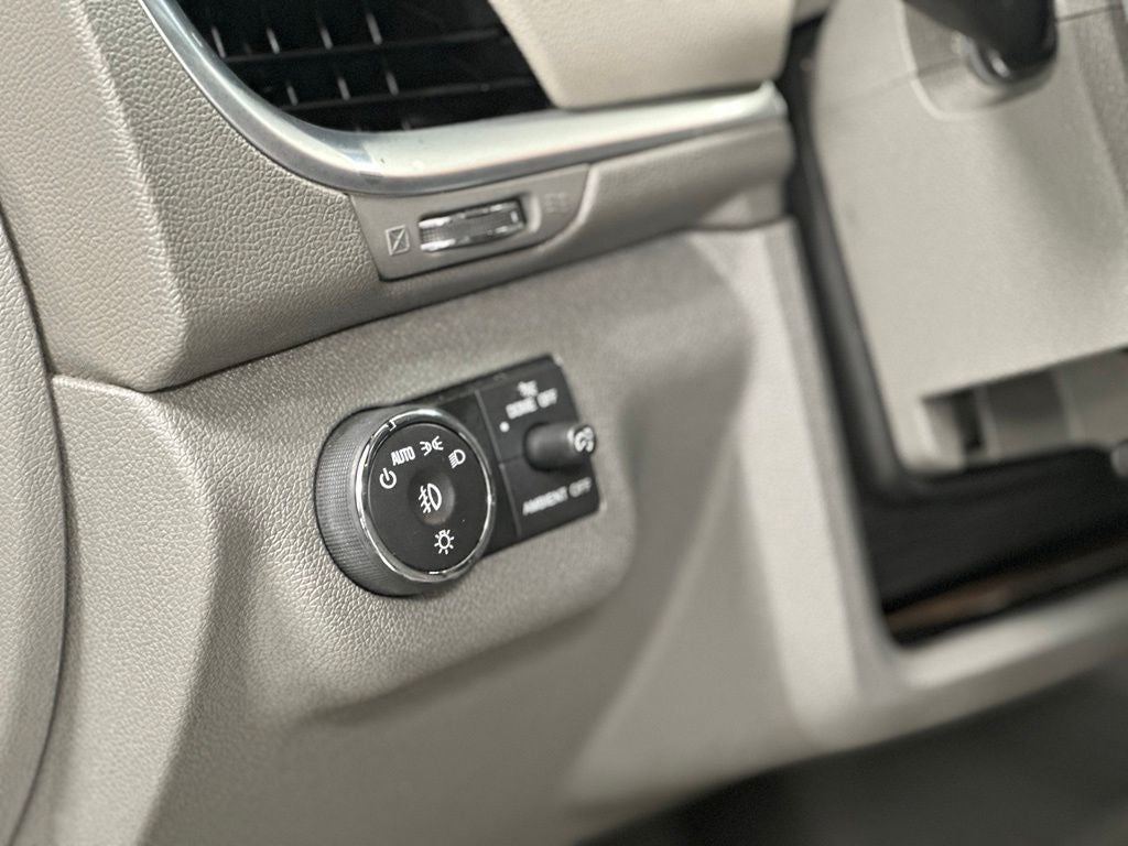 2015 Chevrolet Traverse LT 1LT