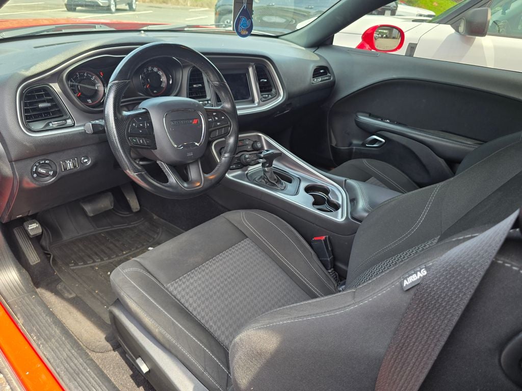 2020 Dodge Challenger SXT
