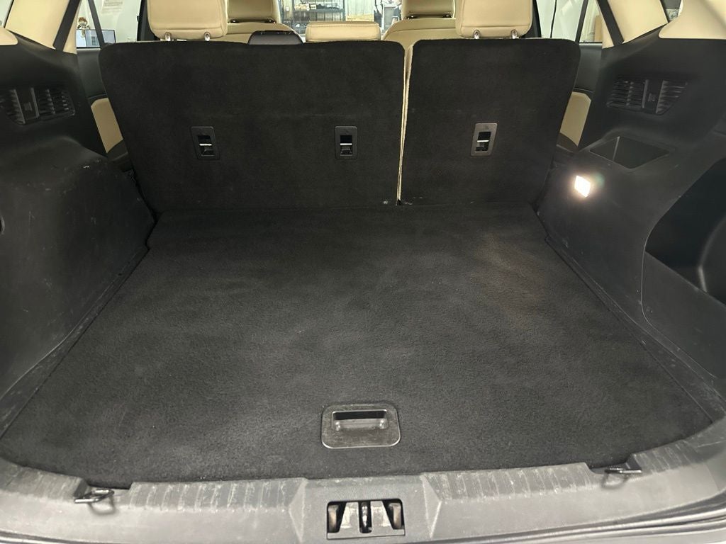 2021 Ford Edge SE