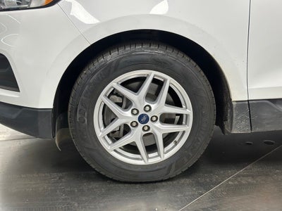2021 Ford Edge SE