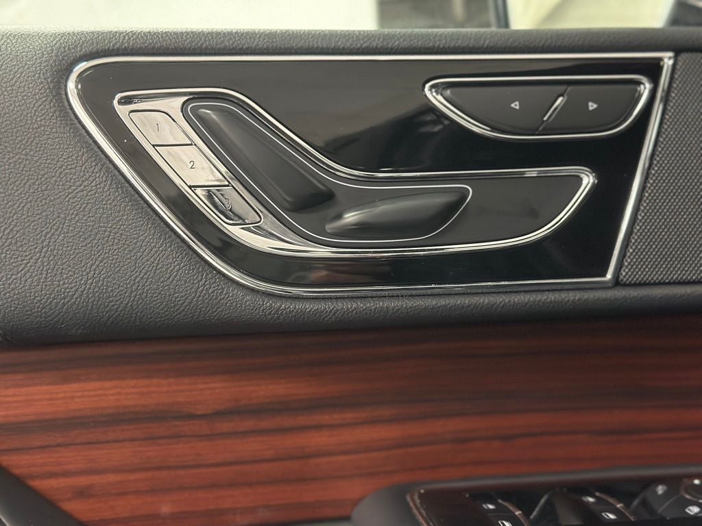 2024 Lincoln Navigator L Premiere