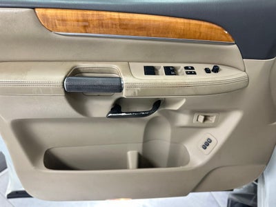 2014 Nissan Armada Platinum