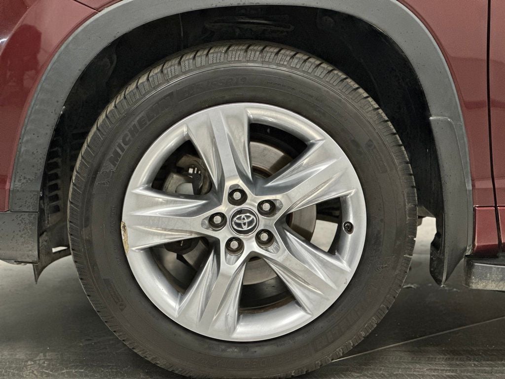 2016 Toyota Highlander Limited