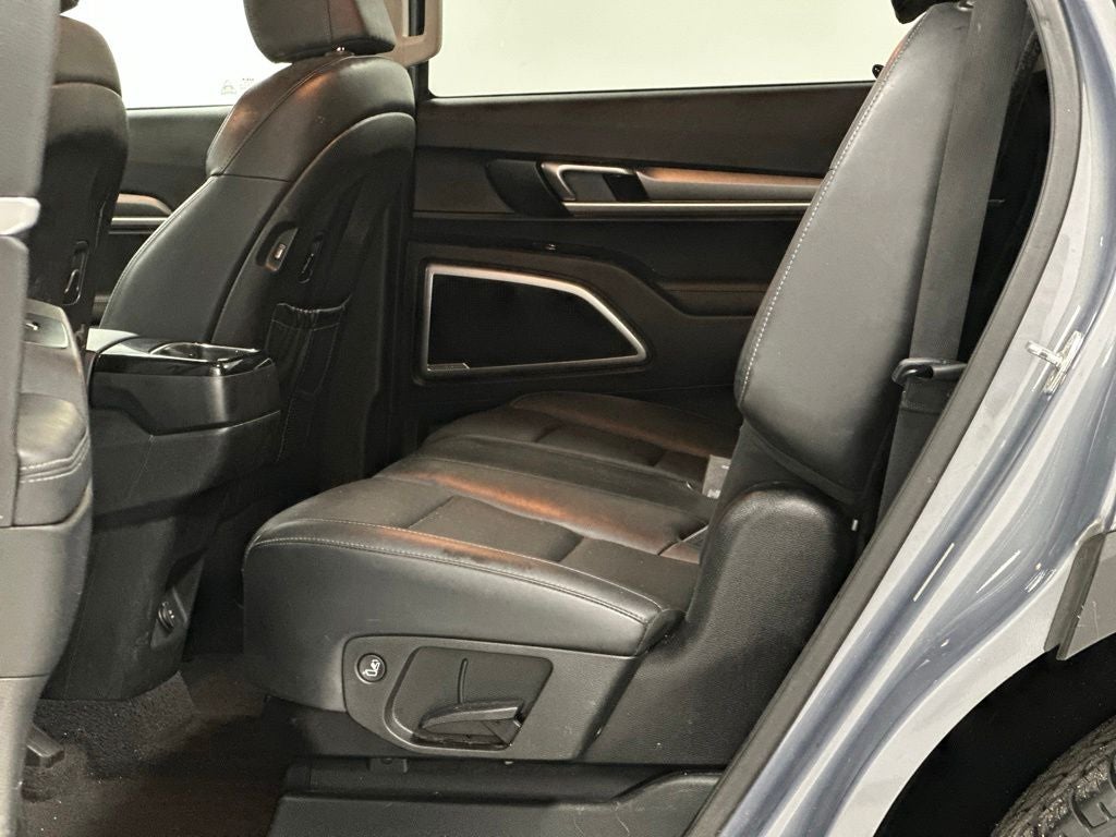 2022 Kia Telluride LX
