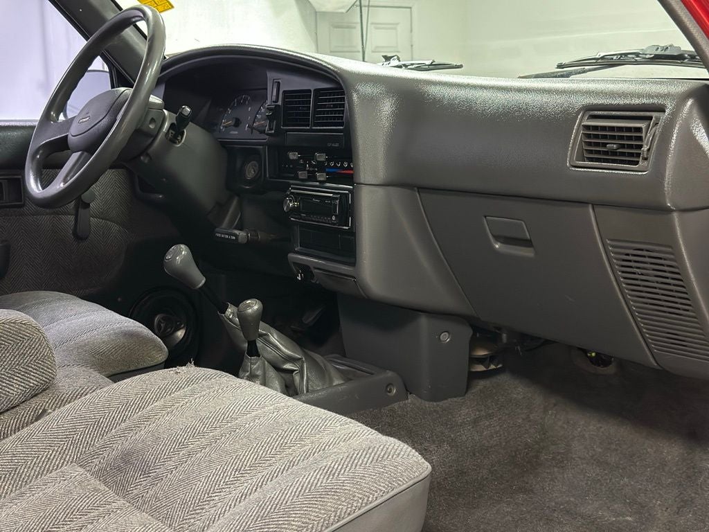 1989 Toyota Truck SR5