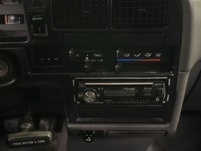 1989 Toyota Truck SR5