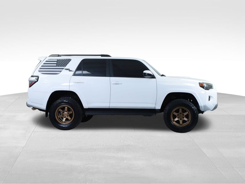 2022 Toyota 4Runner TRD Off-Road