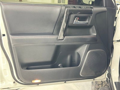 2022 Toyota 4Runner TRD Off-Road