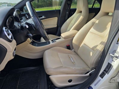 2014 Mercedes-Benz CLA CLA 250 Base