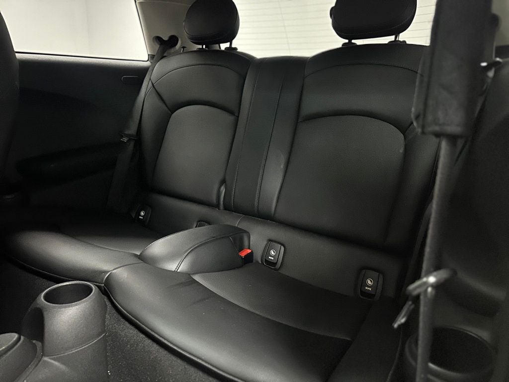 2015 MINI Cooper Base