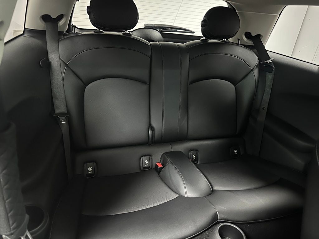 2015 MINI Cooper Base